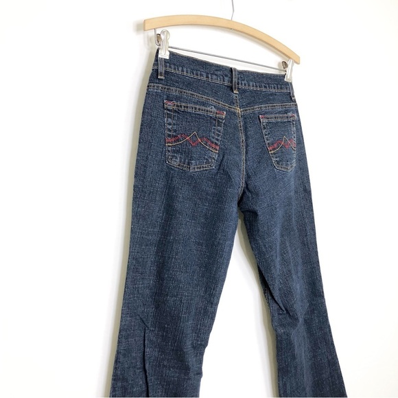 Bebe Y2K flared jeans. - Picture 4 of 11